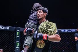 火箭连胜终结背后，西部排名大洗牌，湖人勇士究竟如何受益